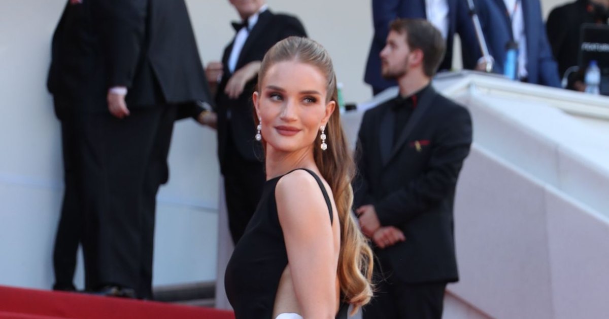 Rosie Huntington-Whiteley Wears Daring High-Slit Dress at Cannes | Pop ...